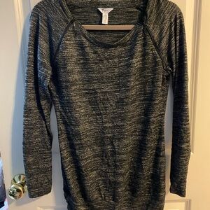 Thyme Maternity Gray Long Sleeve Top